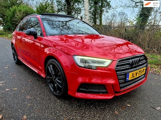 Audi A3 Sportback 35 TFSI S Line . Panoramadak . Matrix . 54000 km