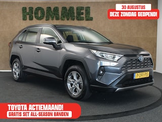 Toyota RAV4 2.5 Hybrid Active - ORIGINEEL NEDERLANDSE AUTO - ACHTERUITRIJCAMERA - APPLE CARPLAY/ANDROID AUTO - BLUETOOTH TELEFOONVOORBEREIDING - CRUISE CONTROL ADAPTIEF - DAB ONTVANGER - ELECTRONIC CLIMATE CONTROLE - ELEKTRISCHE RAMEN VOOR EN ACHTER - BUITENSPIEGELS ELEKTRISCH INKLAPBAAR - BUITENSPIEGELS ELEKTRISCH VERSTEL- EN VERWARMBAAR - PARKEERSENSOR ACHTER - LED KOPLAMPEN - LED DAGRIJVERLICHTING