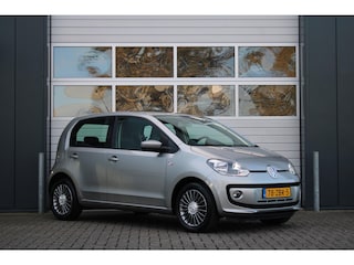 Volkswagen Up 1.0 high up! Automaat 5-Deurs Airco/Cruise/PDC/Navi/Bluetooth/15"LM/RadioCD.AUX/Elek.Ramen/Dealeronderhoud/51.773km