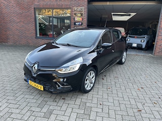 Renault Clio 1.2 TCe Intens/Automaat/ All season banden