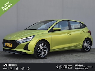Hyundai i20 1.0 T-GDI Premium / Fabrieksgarantie tot 02-2029 / Dealer onderhouden / Allseason banden / Trekhaak afneembaar / Stuur-, Stoel en Achterbank verwarming / Trekgewicht 1110 kg / Achteruitrijcamera / Keyless Entry/Start /