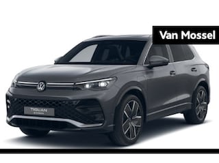 Volkswagen Tiguan 1.5 eHybrid R-Line Edition | Trekhaak | 360 Camera | Stoelverwaming | Stuurverwarming | Panoramadak | Navigatie | Apple Carplay | Android Auto | Dodehoeksensoren | Elektrische achterklep | Keyless access |
