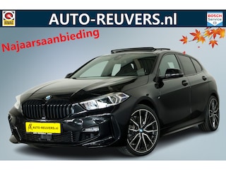 BMW 120i M-Sport / Opendak / Kuipstoel / LED / Cam / CarPlay