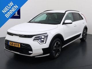 Kia Niro EV E-Niro Business 64kWh | BETREFT NIEUWE AUTO | VOLLEDIGE KIA GARANTIE VAN TOEPASSING| CAMERA| STOEL/ STUURVERWARMING| ADAP. CRUISE