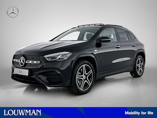 Mercedes-Benz GLA 250 e Business Solution AMG | Panoramaschuifdak | Nightpakket | GUARD 360 ° Vehicle protection Plus | Smartphone Integratie | MULTIBEAM LED | Parkeerpakket met achteruitrijcamera |
