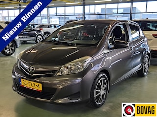 Toyota Yaris 1.3 VVT-i Aspiration Rijklaarprijs incl. 6 maanden Garantie