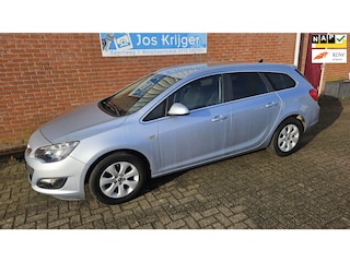 Opel Astra Sports Tourer 1.4 Turbo Blitz