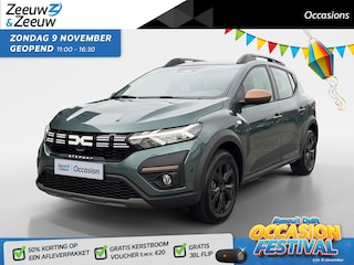 Dacia Sandero Stepway 90PK CVT TCe Extreme Automaat | 1e eigenaar | NAP | Camera | Parkeersensoren | Apple CarPlay/Android Auto | Climate Control | Licht & Regen Sensor |