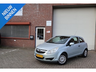 Opel Corsa 1.0-12V Selection 1e eigenaar NAP Airco APK
