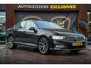 Volkswagen Passat 1.5 TSI Elegance Business R Leer Navi