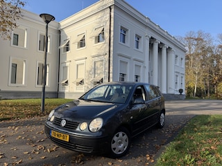 Volkswagen Polo 1.4-16V AUT, AIRCO, 5 DEURS