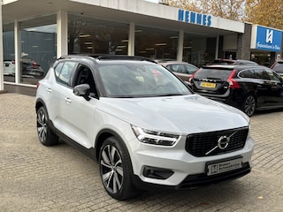 Volvo XC40 1.5 T4 211pk Recharge R-Design Pano Keyless ACC / Pilot Assist