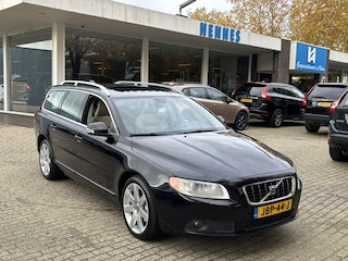 Volvo V70 3.2 Summum Schuifdak LPGG3 Keyless Premium sound BTW voordeel €750,-
