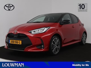 Toyota Yaris 1.5 Hybrid Executive | Navigatie | PDC | Stuur-Stoelverwarming |