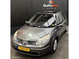 Renault Scénic 2.0-16V Privilège Luxe