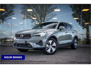 Volvo XC40 T4 Recharge Core Bright ** Camera ** Stuurverwarming **