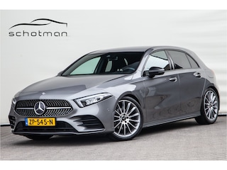 Mercedes-Benz A-klasse 200 AMG Nightpakket, Widescreen, Camera, 19"