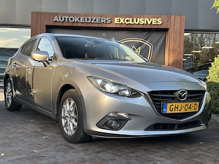 Mazda 3 2.0 TS+ DAB PDC Leder Cruise control Regensensor Voorstoelen verw.