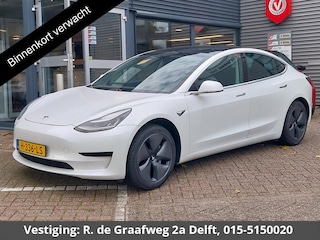 Tesla Model 3 Standard RWD Plus 60 kWh + FSD systeem | Navigatie | Panoramadak |