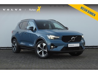 Volvo XC40 212PK Automaat B4 Plus Dark Elektrische stoelen met geheugen/ Harman kardon audio/ BLIS/ Stoelverwarming/ Stuurverwarming/ Achteruitrijcamera