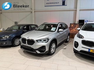 BMW X1 SDRIVE18I Advantage Airco LED Stoel verwarmd PDC.