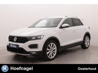 Volkswagen T-Roc 2.0 TSI 4Motion Sport Automaat | Adaptive Cruise Control | Navigatie | Camera | Blind Spot Assist | Apple CarPlay