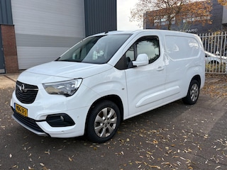 Opel Combo 1.5D L2H1 130PK Aut. / Innovation / Distributie defect