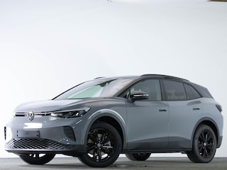 Volkswagen ID.4 Pro Limited Edition 77 kWh 286 PK | Trekhaak | Stuur & Stoelverwarming | Achteruitrijcamera |
