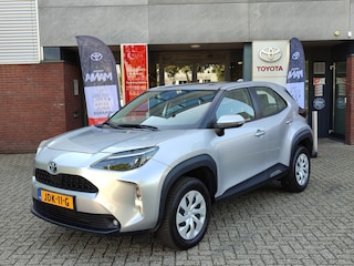 Toyota Yaris Cross 1.5 Hybrid 4S-BANDEN APPLE/ANDROID CLIMA AD-CRUISE CAMERA BLUETOOTH