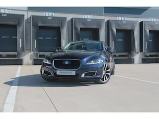 Jaguar XJ 3.0 D 50 MERIDIAN ACTIE