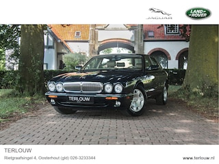 Jaguar XJ 3.2 V8