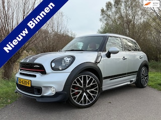 Mini Countryman 1.6 John Cooper Works ALL4 Chili Automaat | Uniek! 76.178 km | Harman/Kardon | Panoramadak | Leder | 19" LMV
