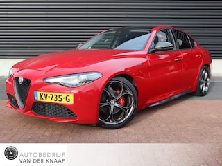 Alfa Romeo Giulia 2.0T Super | Clima | Cruise | Multimedia/Navi | Leder | PDC + Camera |