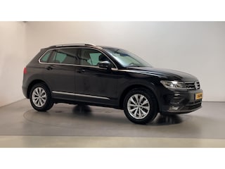 Volkswagen Tiguan 1.5 TSI Comfortline Business Navigatie Parkeersensoren Camera