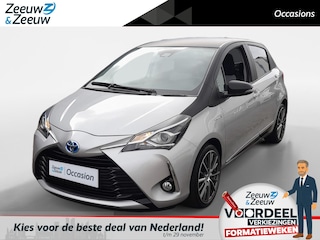 Toyota Yaris 1.5 Hybrid Design Red Navi | Camera | Metallic lak | Bovag garantie | Lage km stand | NAP
