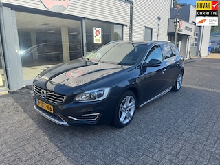 Volvo V60 2.4 D6 AWD Plug-In Hybrid Summum Navi - opendak - leder- cruise controle stoel verw