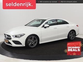 Mercedes-Benz CLA 180 AMG | Carplay | Stoelverwarming | Camera | Navigatie | Leder/Alcantara | Sfeerverlichting | Park Assist | Full LED | Widescreen | Climate control | Sportstoelen | Cruise control