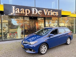 Toyota Auris Touring Sports 1.2T Energy