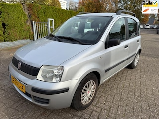 Fiat Panda 1.2 5-DRS Celebration CV EL. RAMEN TREKHAAK NAP NWE APK BIJ AFL.