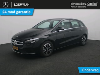 Mercedes-Benz B-klasse 180 Business Solution Ledkoplampen | Achteruitrijcamera |Stoelverwarming voor | Spiegelpakket. Inclusief 24 maanden MB Certified garantie voor Europa.
