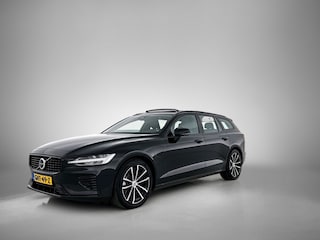 Volvo V60 2.0 T6 AWD Plus Dark | panorama dak | trekhaak