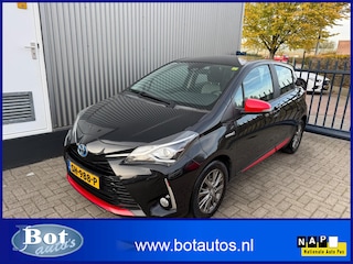 Toyota Yaris 1.5 Hybrid Executive ECC / CRUISE / NAVI / CAMERA / LMV