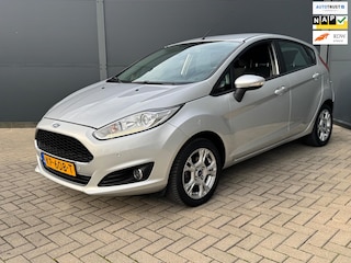 Ford Fiesta 1.0 Style Ultimate / Led / Navi / Nap