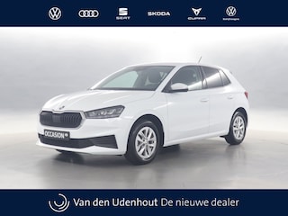 Skoda Fabia 1.0 TSI 95pk Ambition / Navigatie via App Connect / Cruise Control / Parkeersensoren