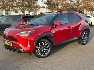 Toyota Yaris Cross 1.5 Hybrid Dynamic | Trekhaak | Camera | Navigatie | Alu velgen 17"