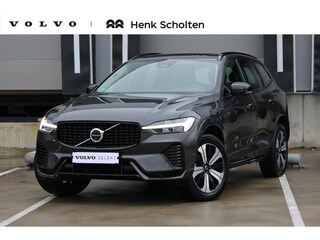 Volvo XC60 T6 Plug-in hybrid AWD Plus Dark | Verwarmde Voorstoelen, Stuurwiel en Achterbank | Panoramisch Schuif-/Kanteldak | Semi- Elektrische Trekhaak | 360-Camera | Adaptieve Cruise Control | Draadloze Telefoonlader