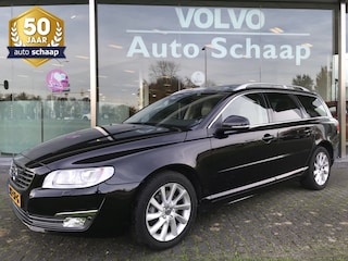 Volvo V70 2.0 T5 Inscription Edition Automaat | Rijklaar incl garantie | Geventileerde voorstoelen Hout Schuifdak Camera