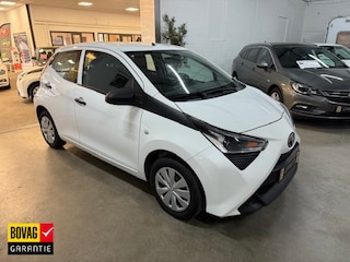 Toyota Aygo 1.0 VVT-i x-fun
