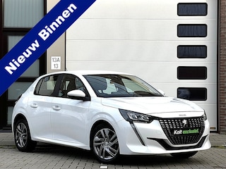 Peugeot 208 1.2 PureTech Blue Lease Active / Airco / Navigatie / Apple Carplay / Achteruitrijdcamera / Park Sensors / 16"LM Velgen / Cruise Control / 1e Eigenaar!