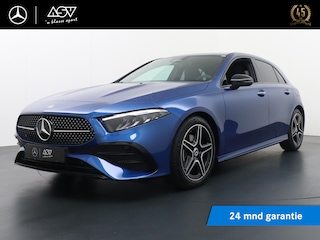 Mercedes-Benz A-klasse 180 Star Edition AMG Line | Nightpakket | Voorstoelen Verwarmd | Achteruitrijcamera | Cruise Control | Sfeerverlichting | DAB+ Radio |18" Lichtmetalen AMG Velgen